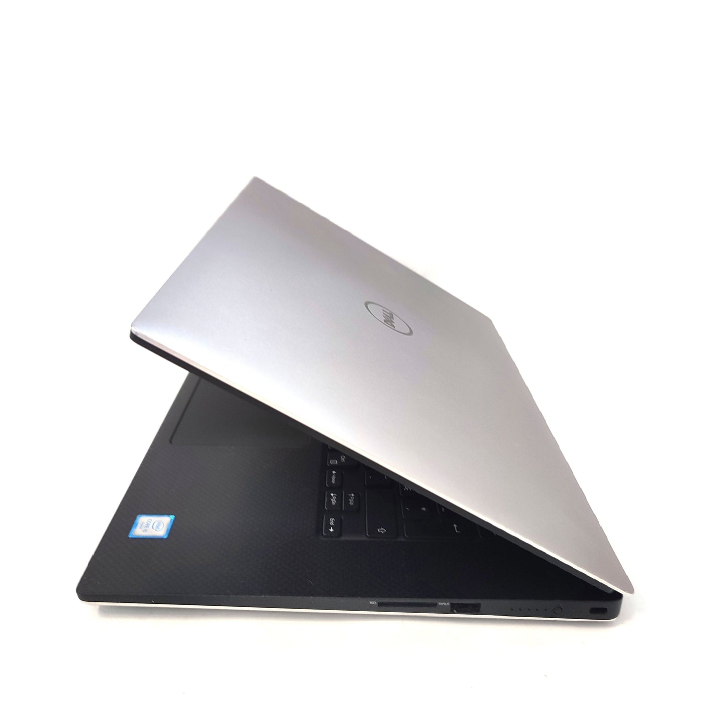 DELL XPS 15 9550/i5-6300HQ/16GB/256GB SSD/NVIDIA GeForce GTX 960M/15.6″ FHD/ID:15081