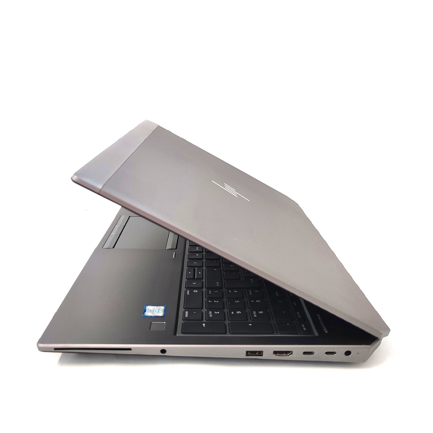 HP ZBook 15 G5/i7-8850H/32 ГБ/500 ГБ SSD/NVIDIA Quadro P2000/15,6″ FHD/ID: 23786