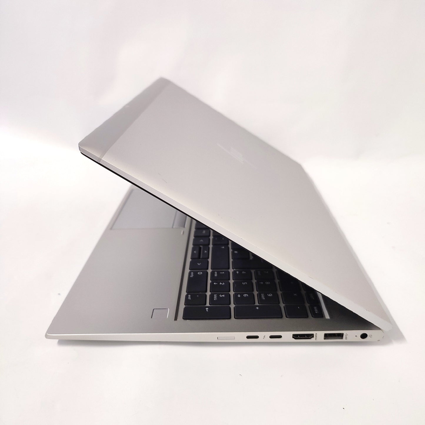 HP EliteBook 850 G8/i5-1135G7/16GB/256GB SSD/Intel Iris/15.6″ FHD/ID: 16784