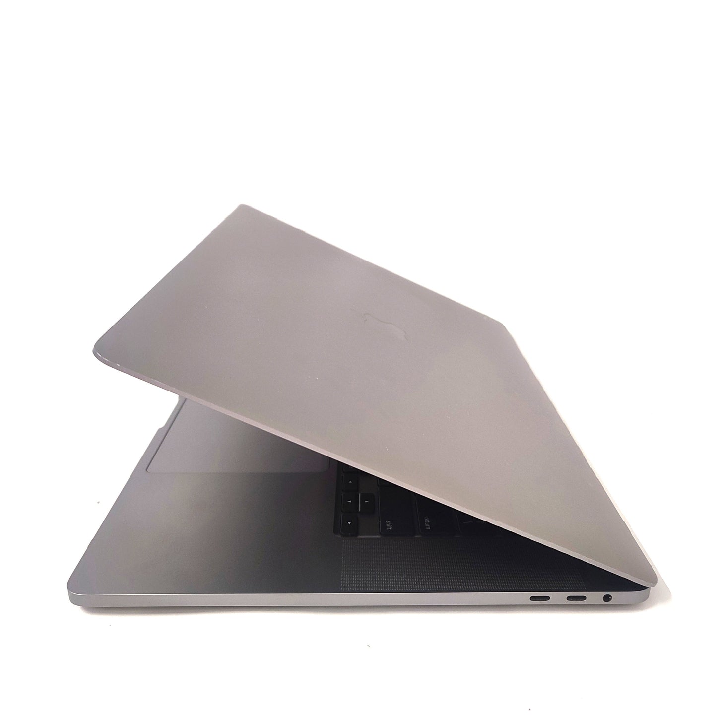 APPLE MacBook Pro A2141 (2019) «Серый космос»/i7-9750H/32 ГБ/500 ГБ SSD/AMD Radeon 5300M/16″ Retina/ID: 22591