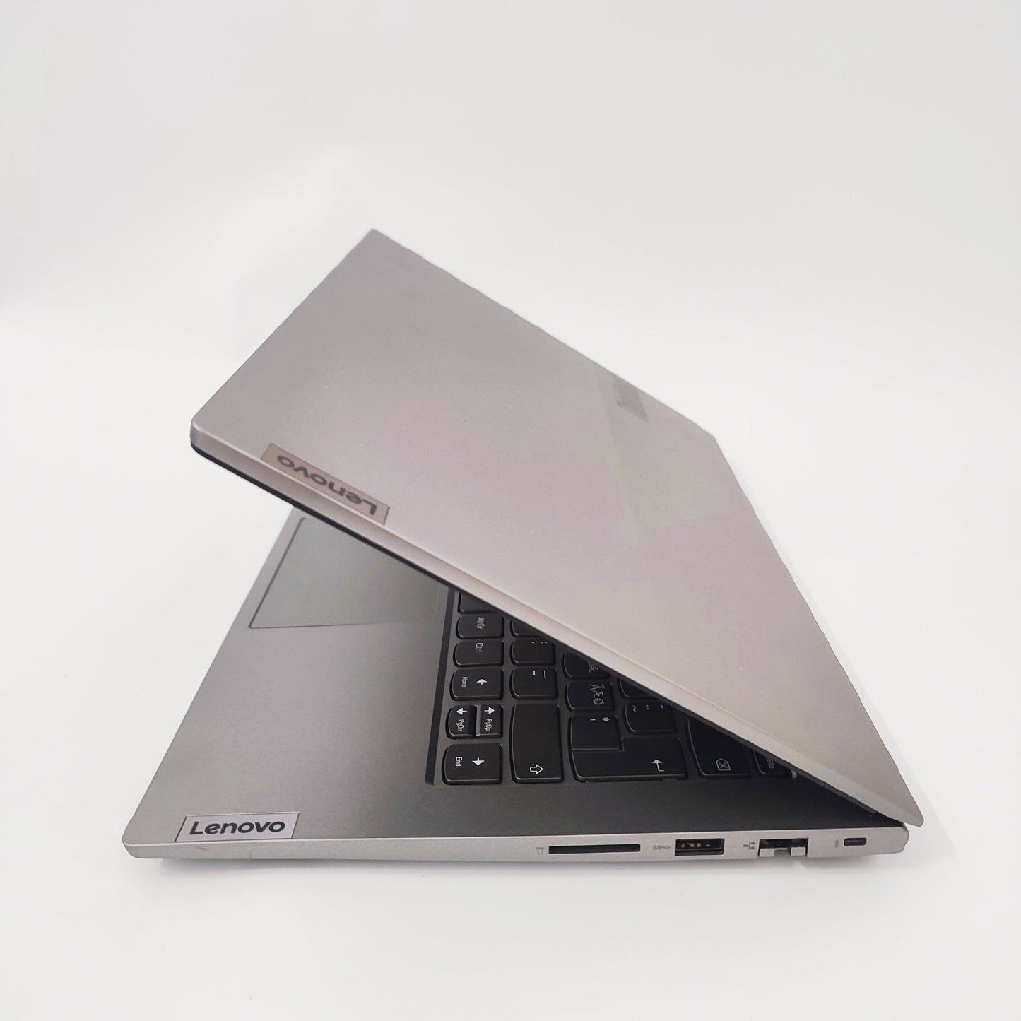 LENOVO ThinkBook 14 G2 ITL/i5-1135G7/16 ГБ/240 ГБ SSD/Intel HD Graphics/14″ FHD/ID: 18818