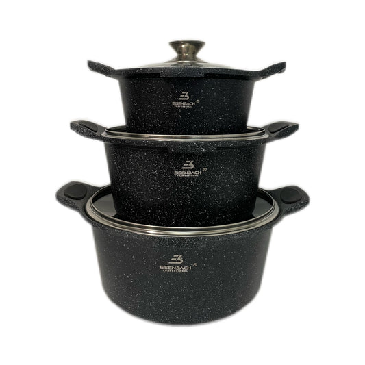 Набор из трех предметов посуды в черную крапинку с крышками на белом фоне