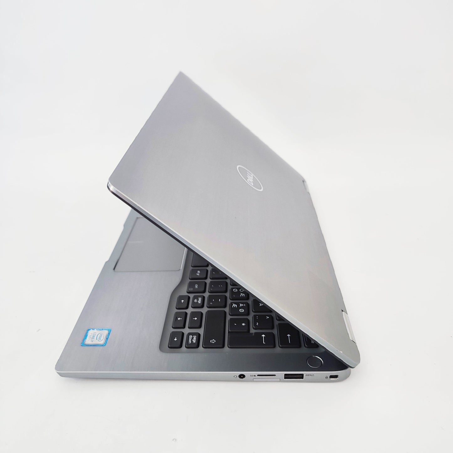 DELL Latitude 7400 2-in-1 Touch/i7-8365U/16GB/256GB SSD/Intel HD Graphics/14″ FHD/ID: 23045