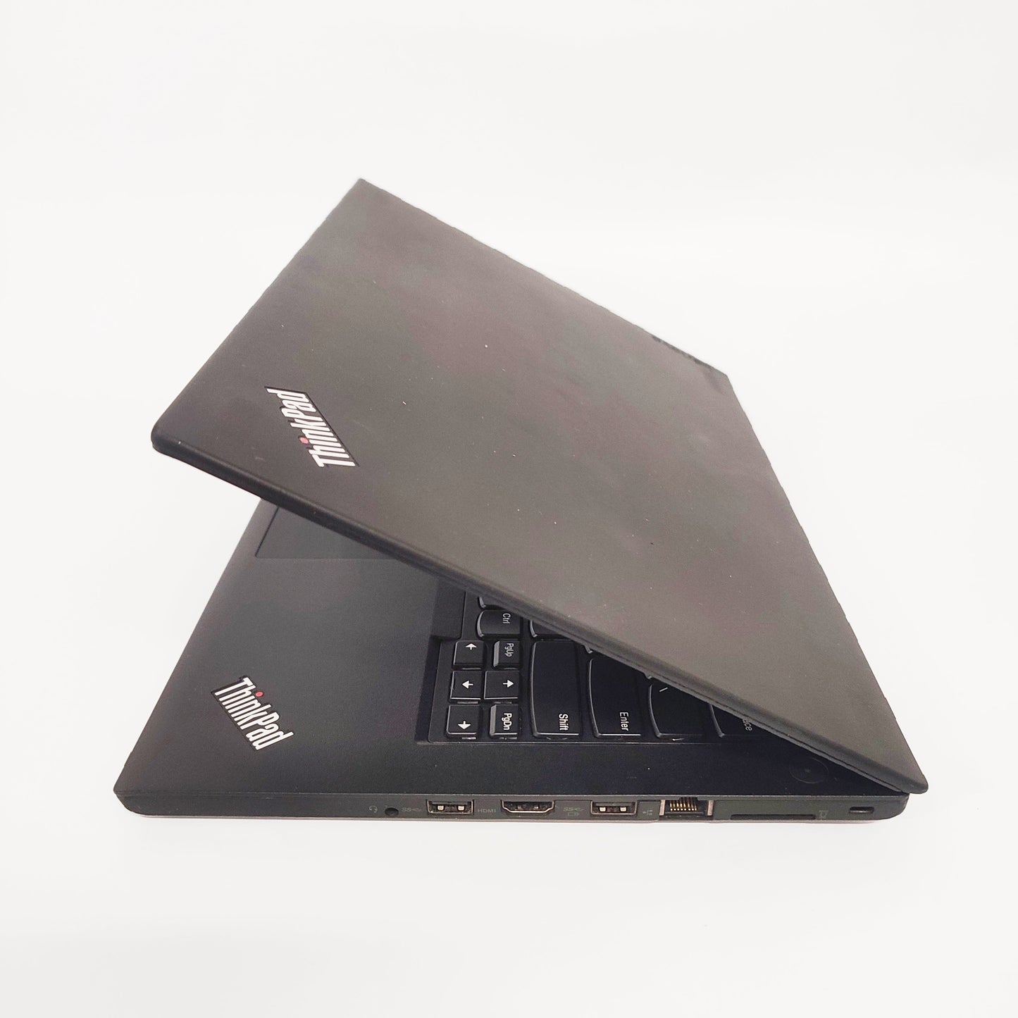 LENOVO ThinkPad T470/i7-7600U/8GB/256GB SSD/Intel HD Graphics/14″ FHD/ID: 24691