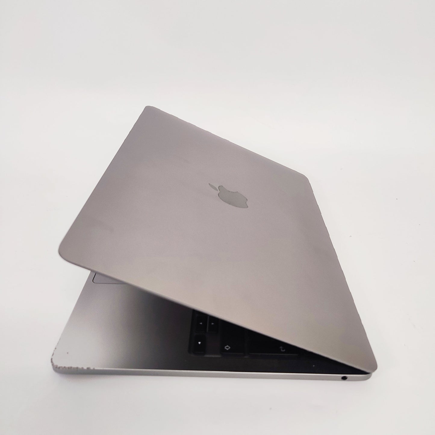 Apple MacBook Pro A2338 (2020)/M1/16GB/500GB SSD/Apple/13.3″ Retina/ID: 24828