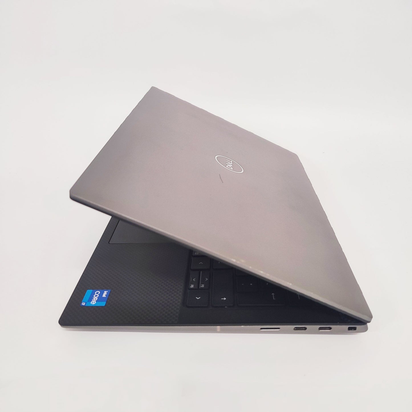 DELL Precision 5470/i7-12800H/32GB/500GB SSD/NVIDIA RTX A1000/14″ FHD/ID: 24992