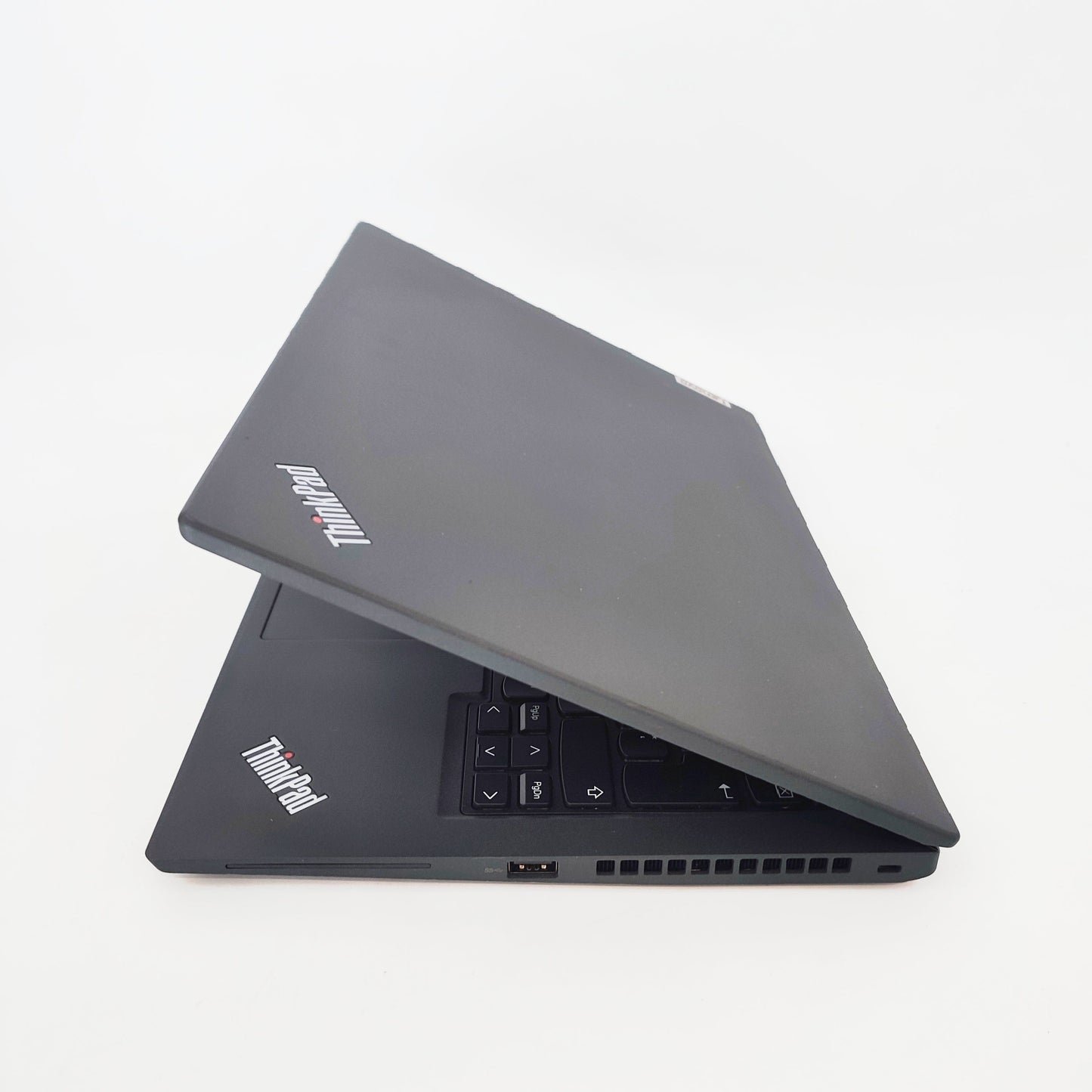 LENOVO ThinkPad X13 Gen 2/Ryzen 5-5650U/16 ГБ/256 ГБ SSD/AMD/13,3″ FHD/ID: 22131