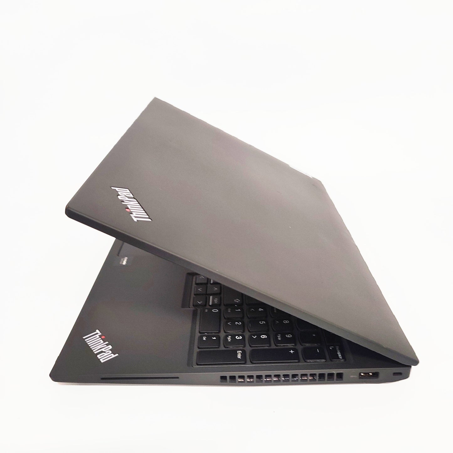 LENOVO ThinkPad P16s Gen 1/i7-1260P/32GB/500 ГБ SSD/NVIDIA Quadro T550/16″ FHD/ID: 22898