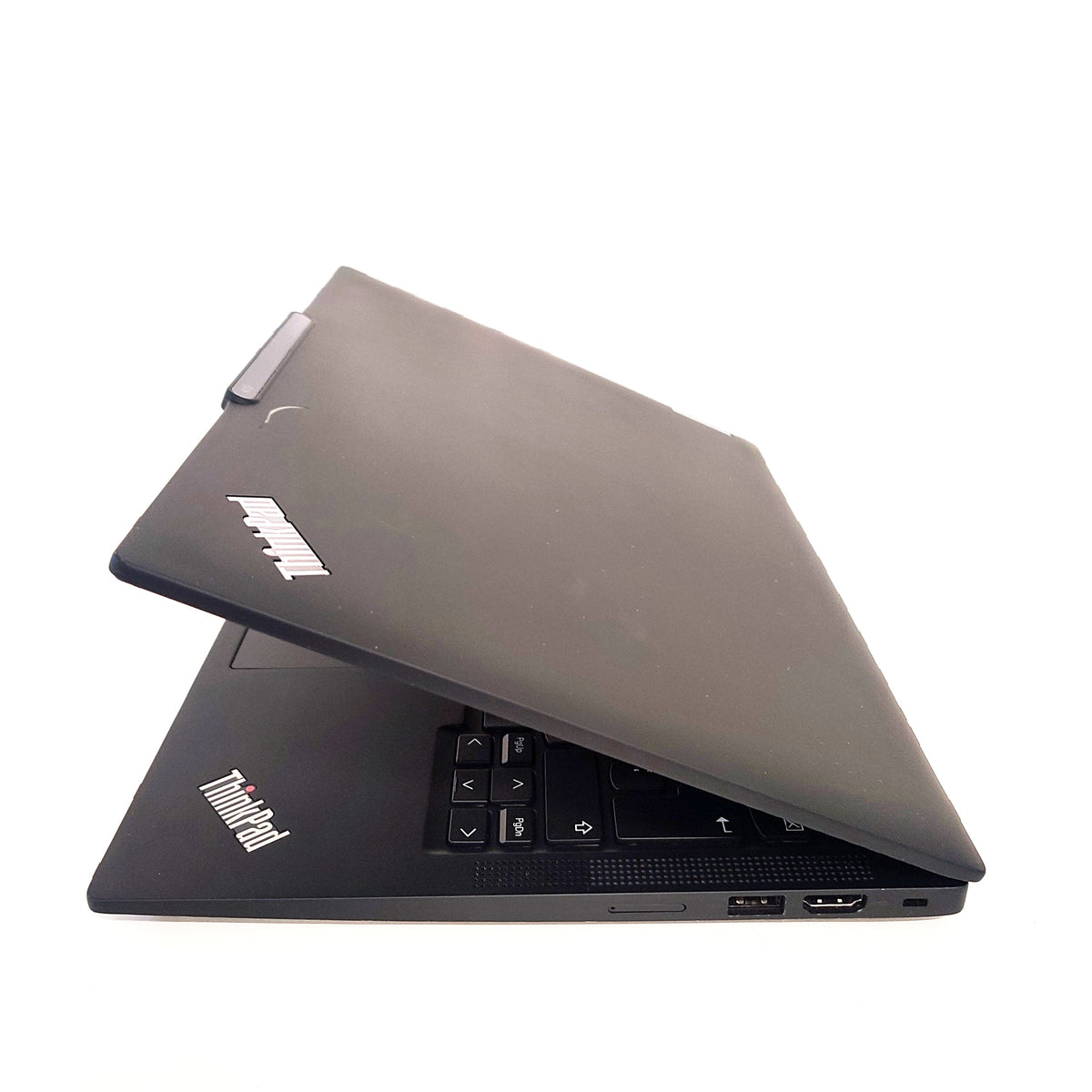 LENOVO ThinkPad X13 Gen 4/i5-1345U/16GB/256GB SSD/Intel Iris/13.3″ FHD/ID: 30398