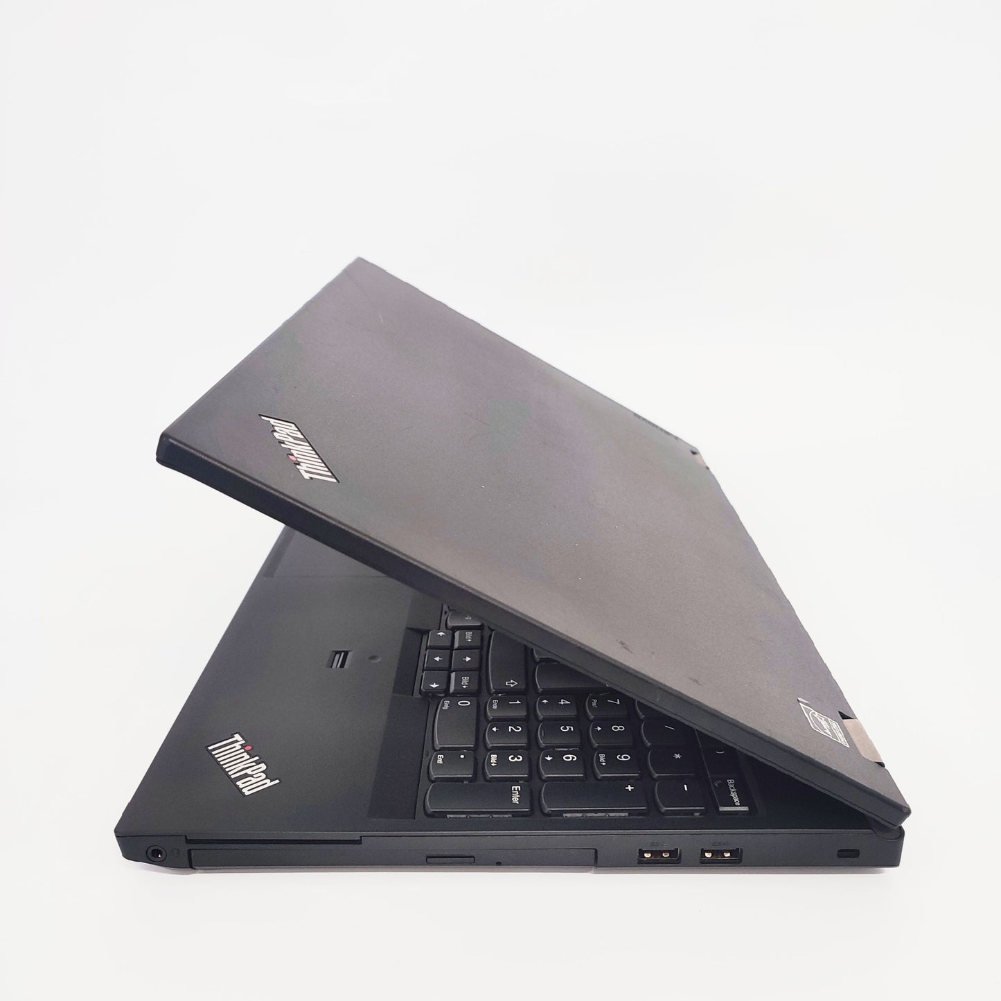 LENOVO ThinkPad L570/i5-6200U/16GB/256GB SSD/Intel HD Graphics/15.6″ FHD