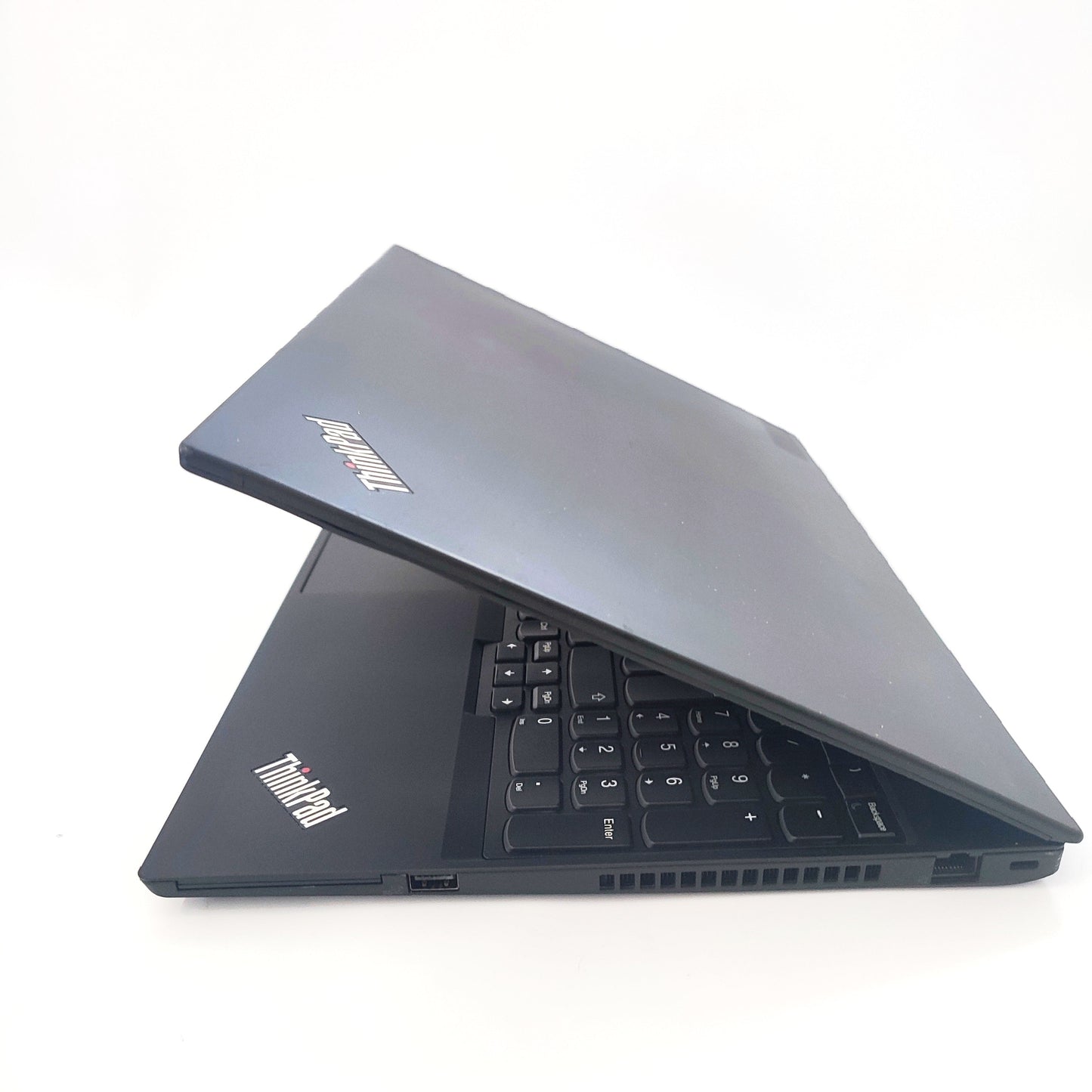 LENOVO ThinkPad T590 Touch/i5-8265U/16GB/256GB SSD/Intel HD Graphics/15.6″ FHD/ID: 18918