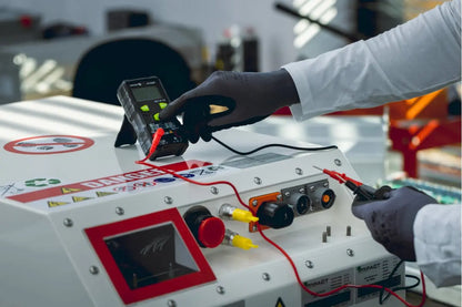 HOEGERT FULL-SMART Digital Multimeter