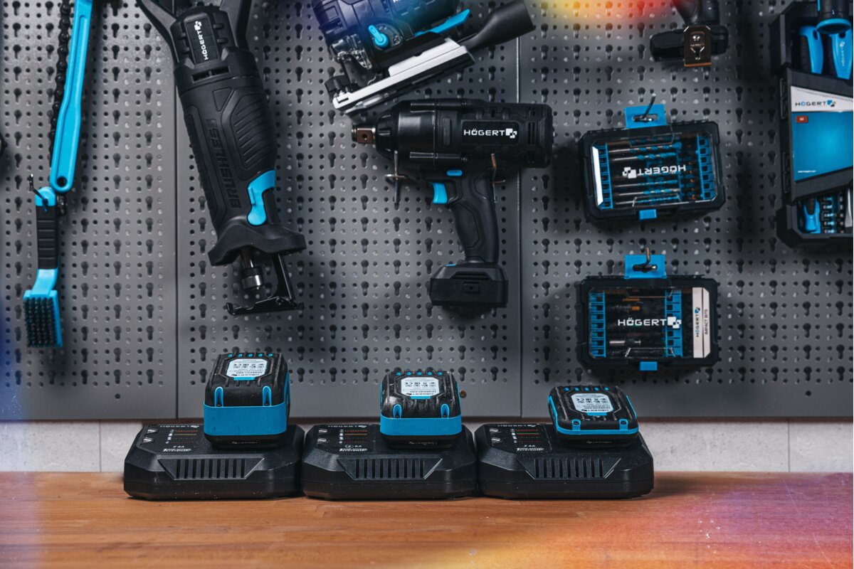 BATTERY 4.0 Ah 18V