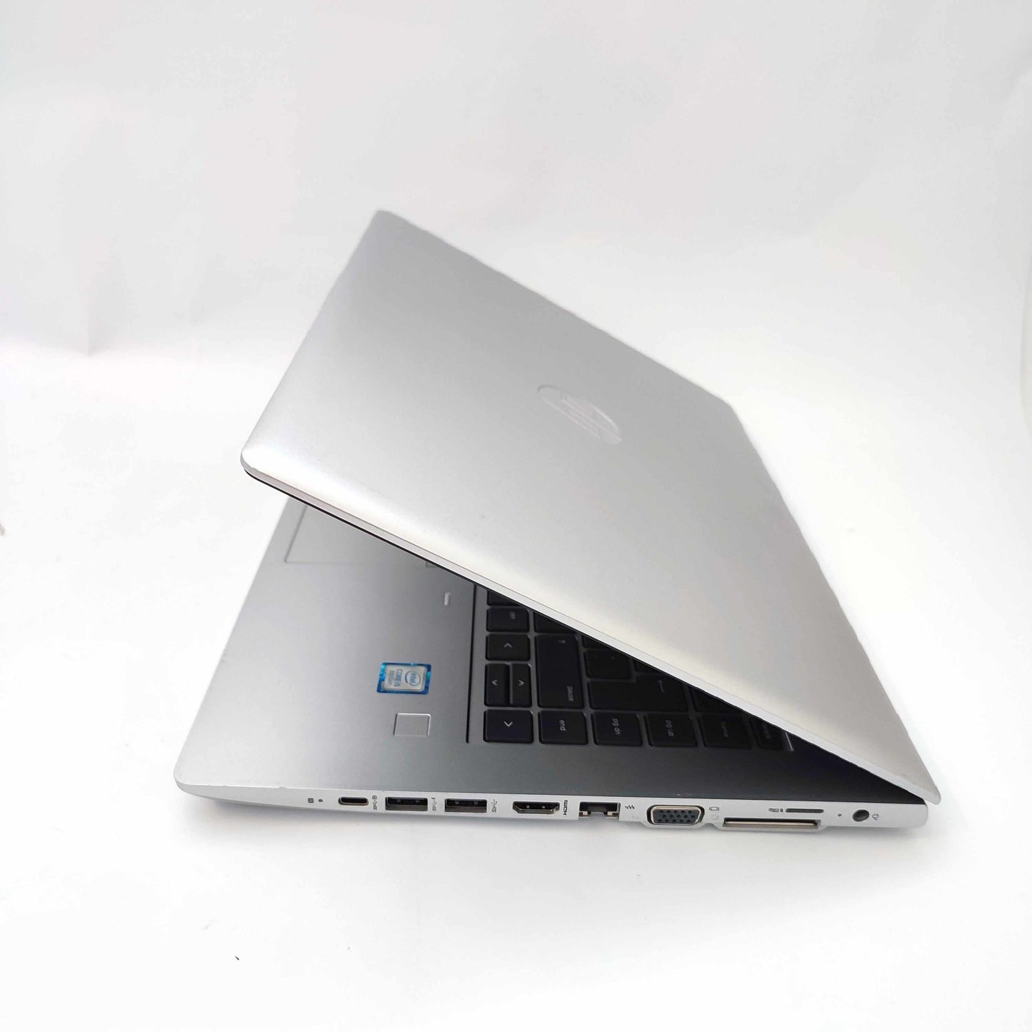 HP ProBook 640 G5/i5-8265U/16GB/256GB SSD/Intel HD grafika/14 collu cietais disks/ID: 09667