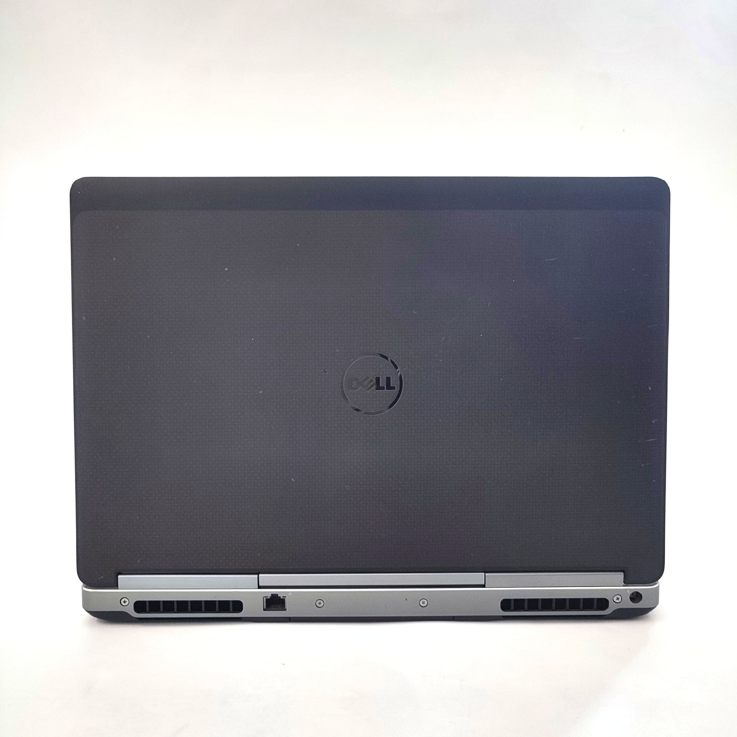 DELL Precision 7510/i7-6820HQ/16GB/256GB SSD/NVIDIA Quadro M2000M/15.6″ FHD/ID: 23800