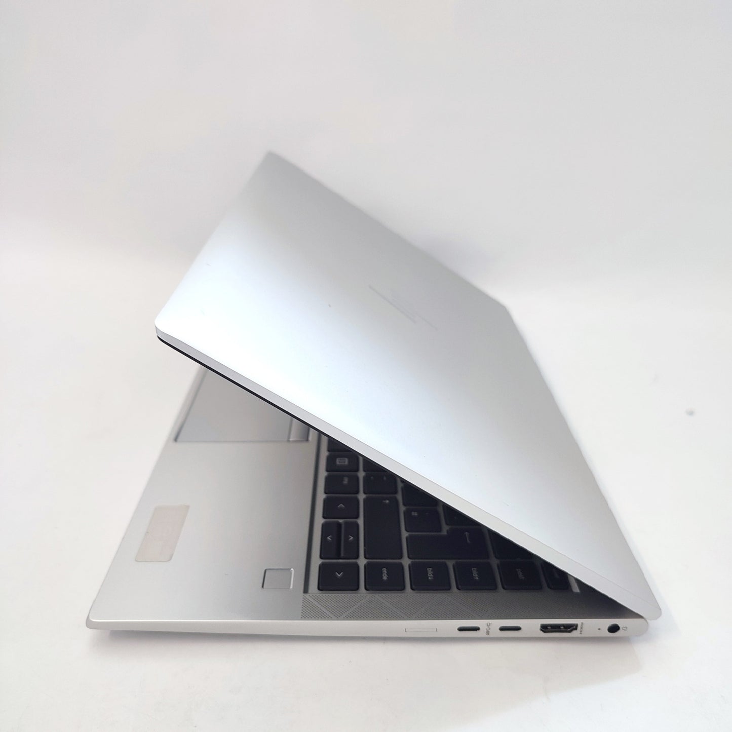 HP EliteBook 845 G7/Ryzen 5-4650U/16GB/256GB SSD/AMD/14″ FHD/ID: 12808