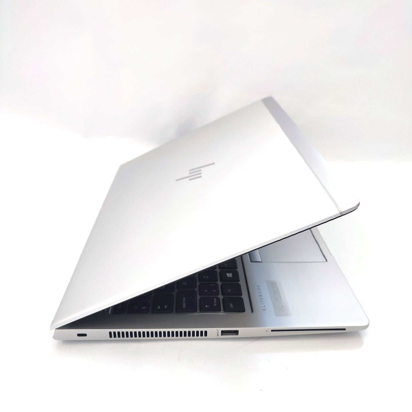 HP EliteBook 745 G6/Ryzen 7-3700U/16GB/256GB SSD/AMD/14″ FHD/ID: 29655