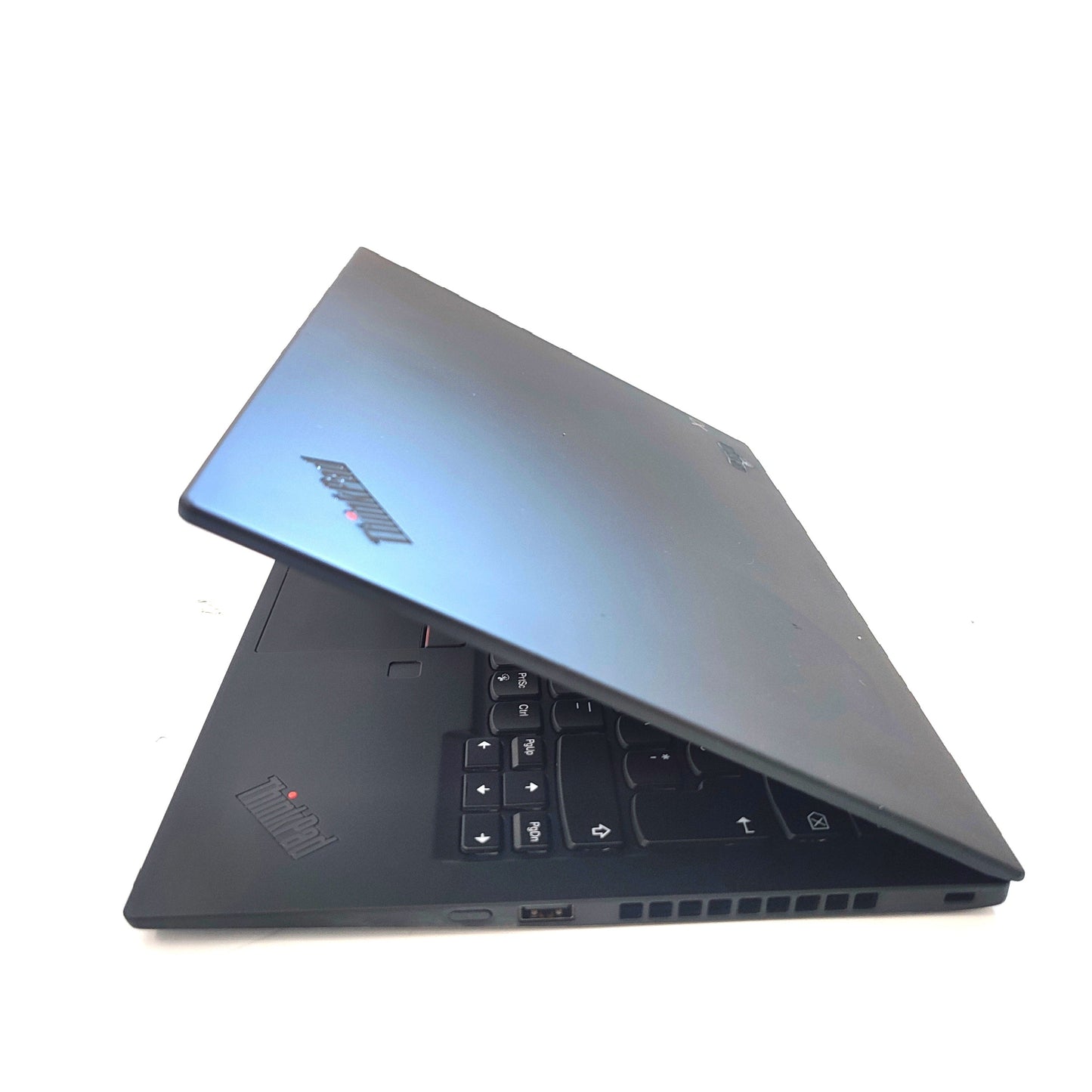LENOVO ThinkPad X1 Carbon 7-го поколения/i7-8665U/16 ГБ/256 ГБ SSD/Intel HD Graphics/14″ FHD/ID: 12823