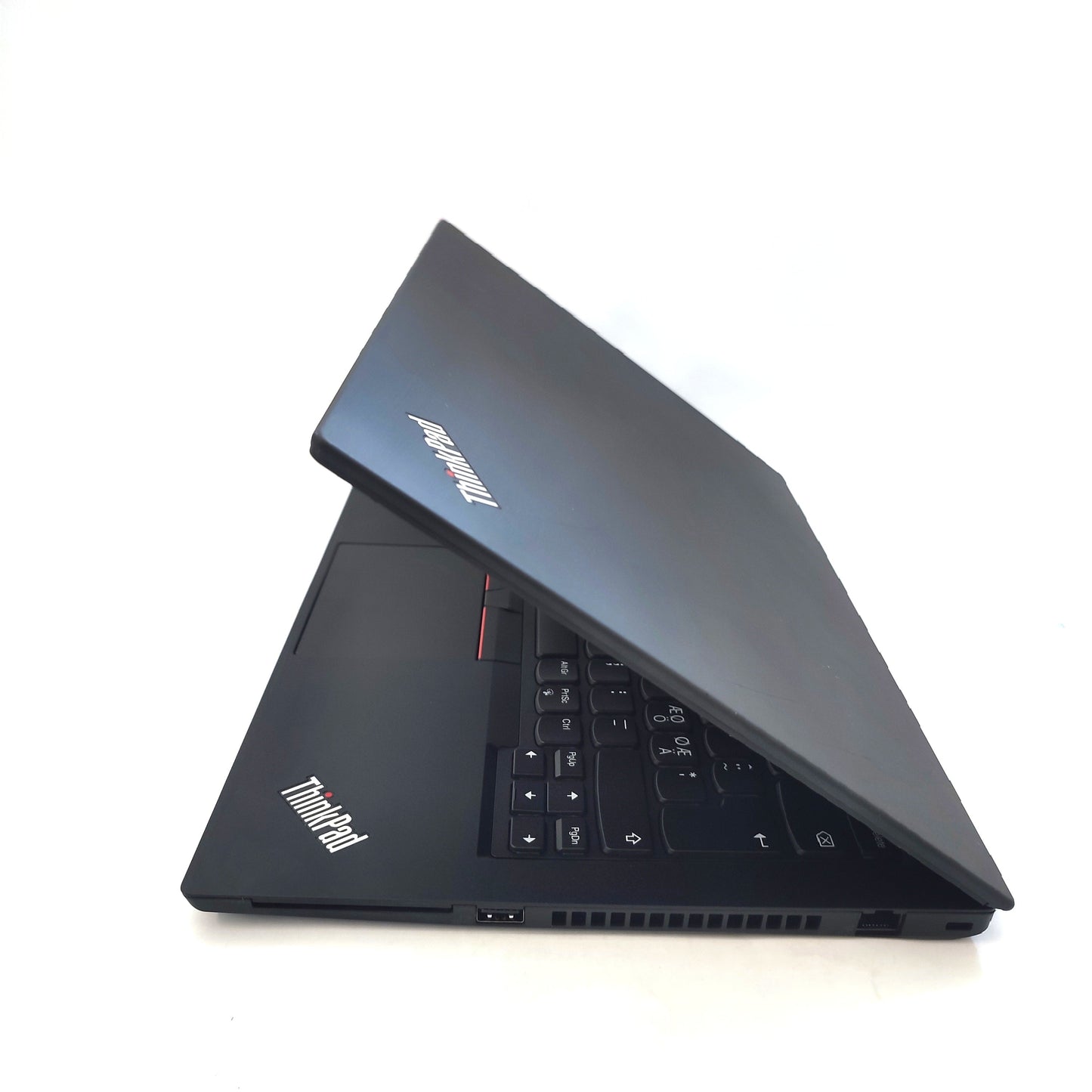 LENOVO ThinkPad T14 Gen1/i5-10310U/16GB/256GB SSD/Intel HD Graphics/14″ FHD/ID: 13787