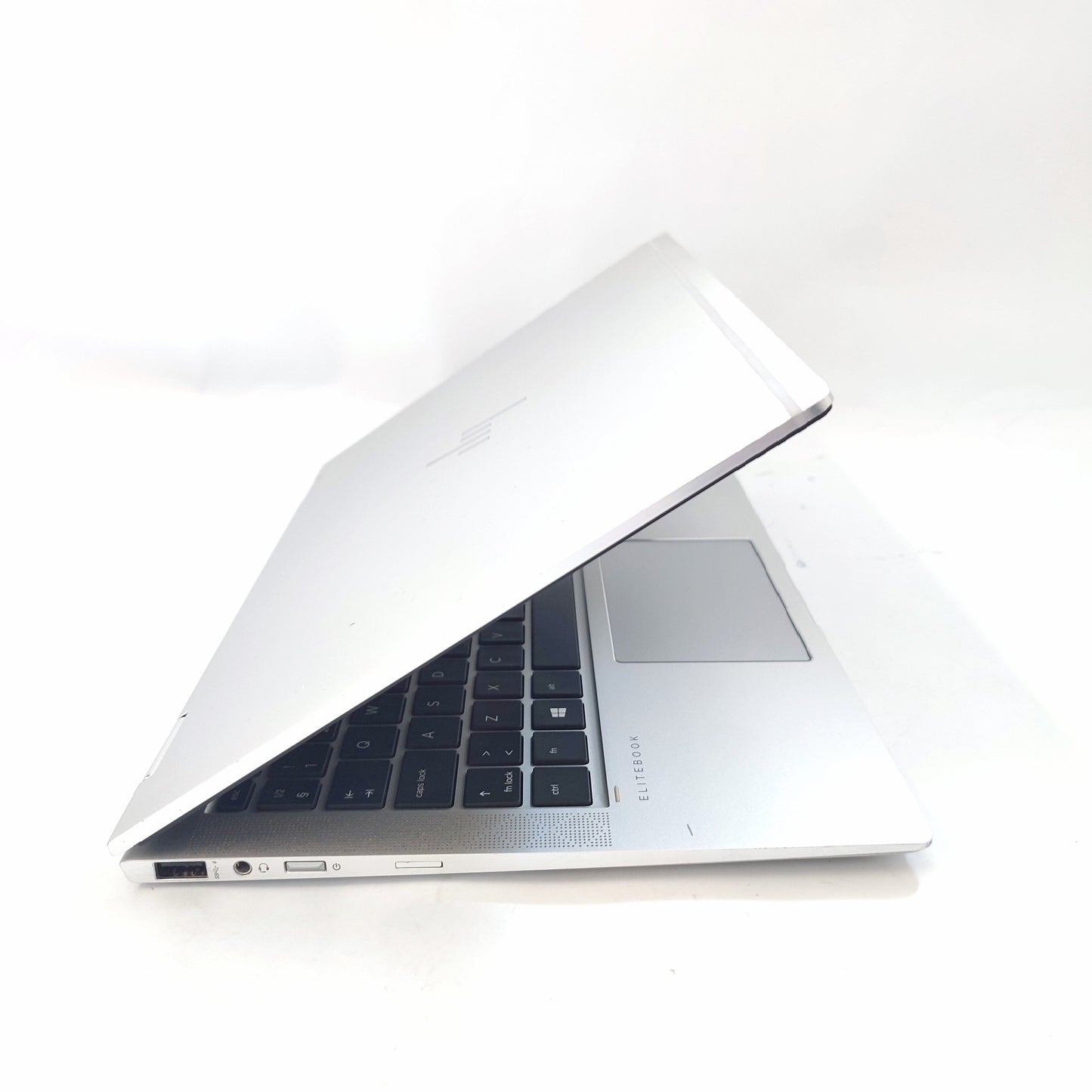 HP EliteBook x360 1030 G3 skārienjutīgais dators/i7-8250U/16GB/256GB SSD/Intel HD grafika/13.3 collu FHD/ID: 11557