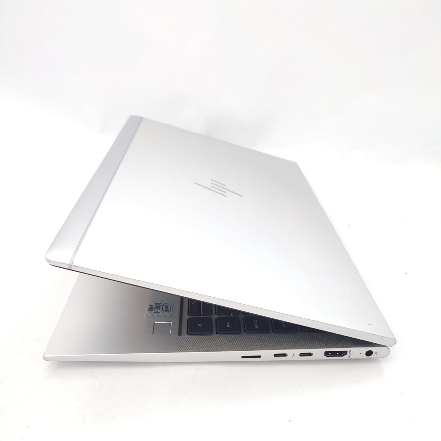 HP EliteBook 840 G7/i7-10610U/16GB/256GB SSD/Intel HD Graphics/14″ FHD