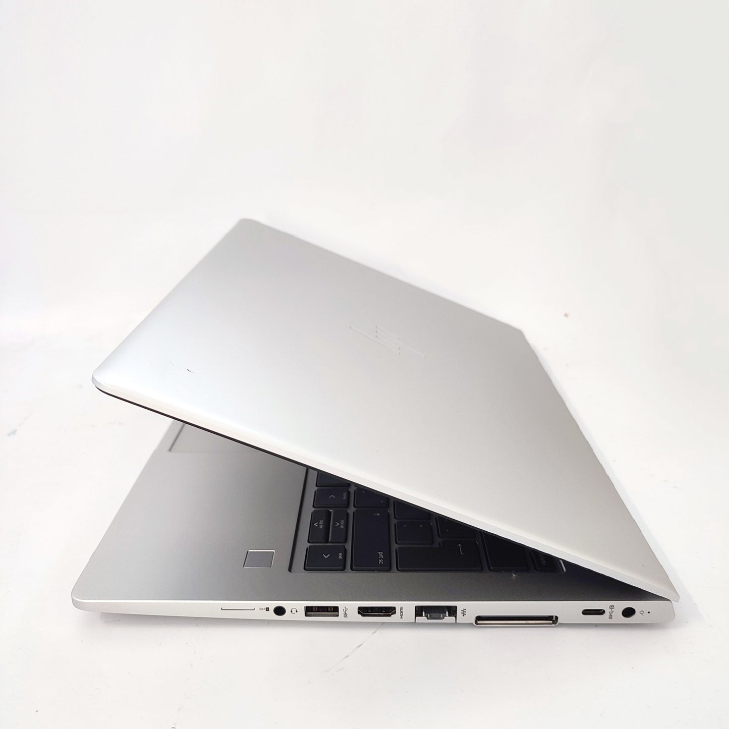 HP EliteBook 735 G6/Ryzen 5-3500U/16GB/256GB SSD/AMD/13.3″ FHD/ID: 29594