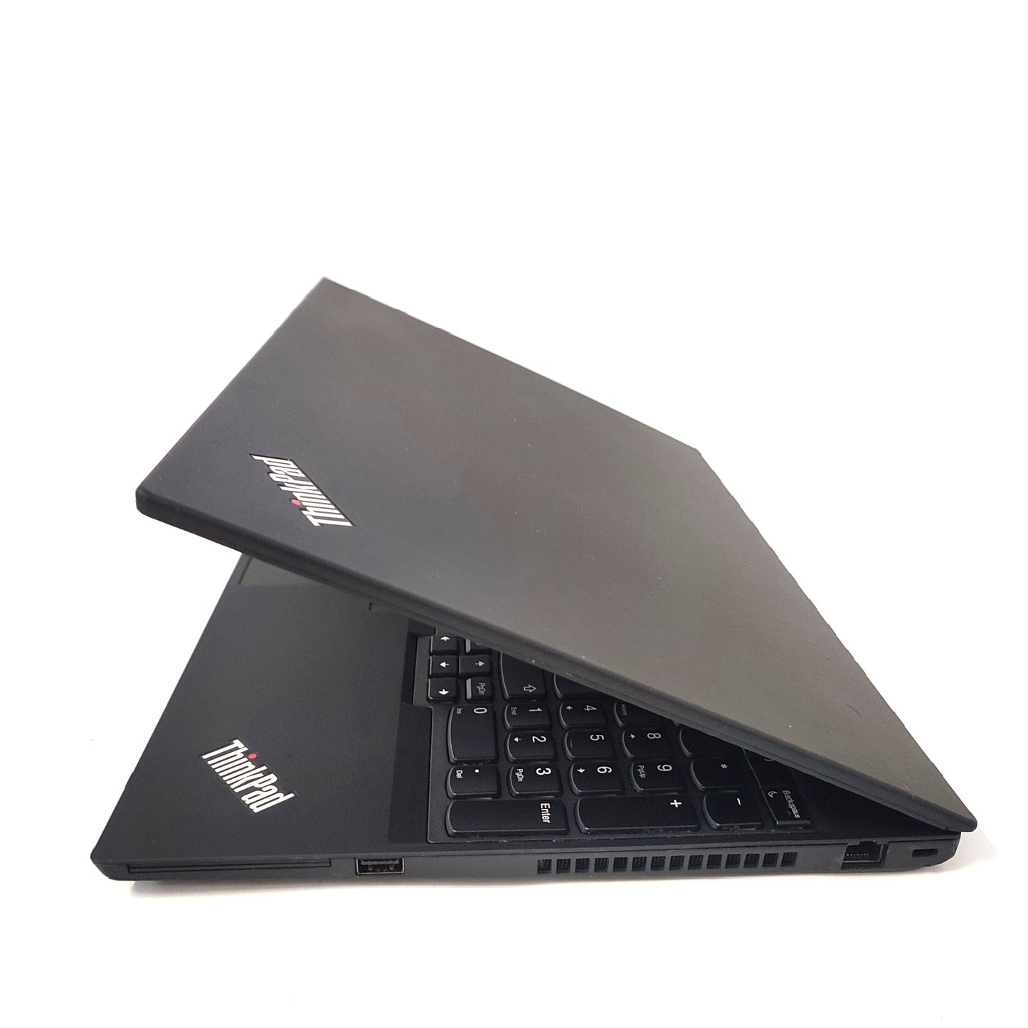 LENOVO ThinkPad T590/i7-8565U/16GB/256GB SSD/Nvidia GeForce MX 250/15.6″ FHD/ID: 13663