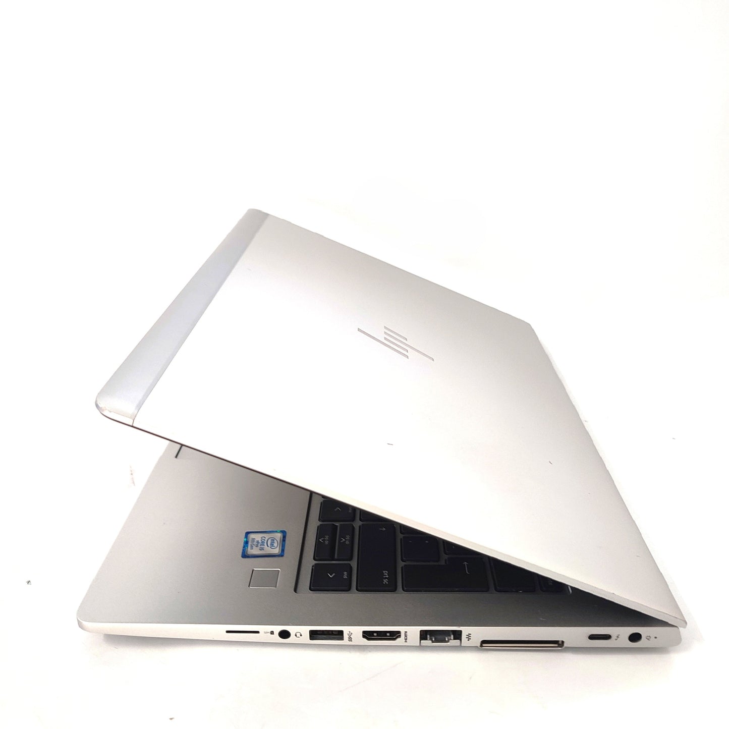 HP EliteBook 830 G5/i5-8250U/16GB/256GB SSD/Intel HD Graphics/13.3″ FHD/ID: 15852