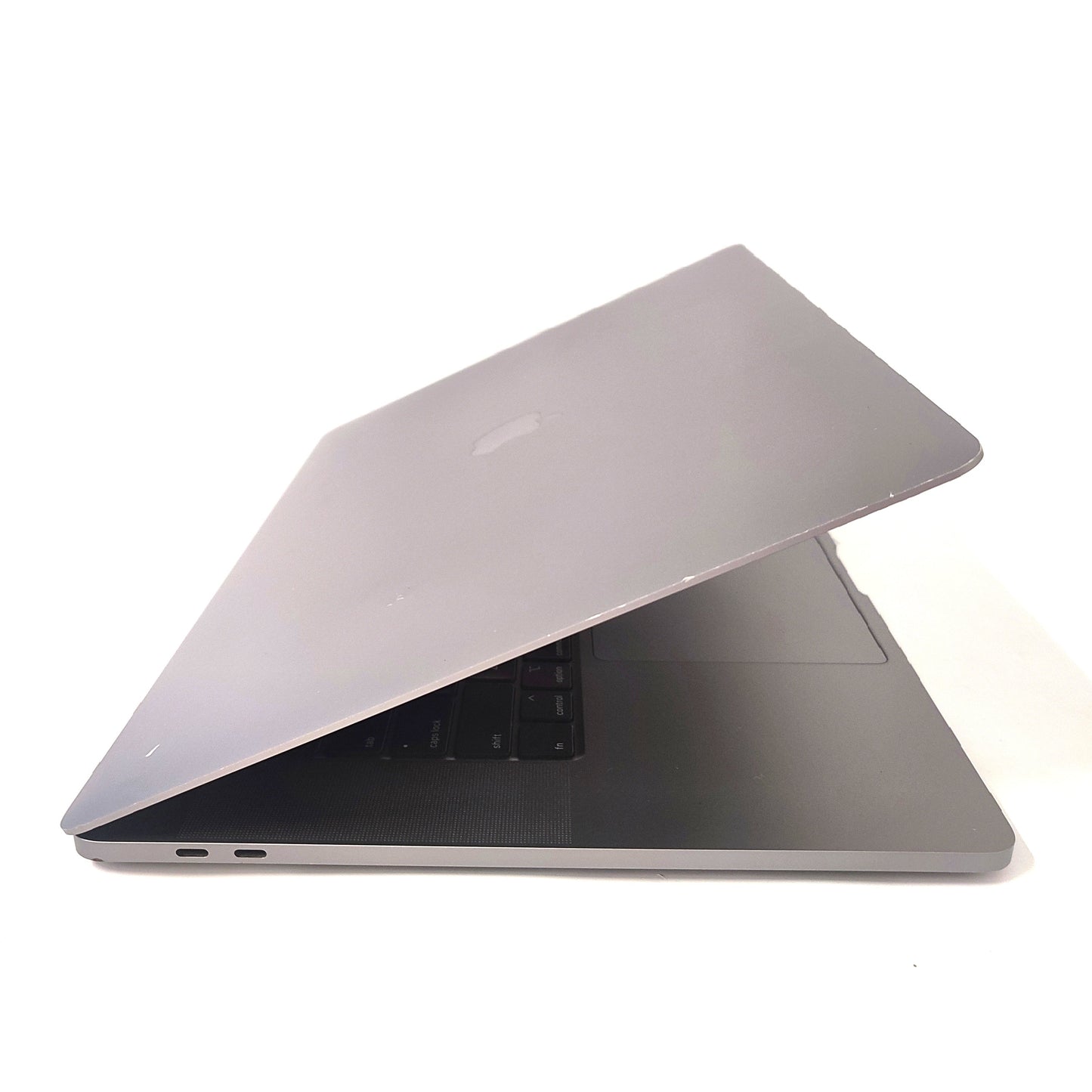 APPLE MacBook Pro A2141 (2019)/i7-9750H/32GB/500GB SSD/AMD Radeon 5300M/16″ Retina/ID: 22591