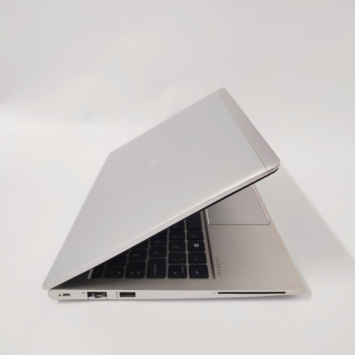 HP ProBook 640 G8/i7-1165G7/16 ГБ/256 ГБ SSD/Intel Iris/14″ FHD/ID: 30283