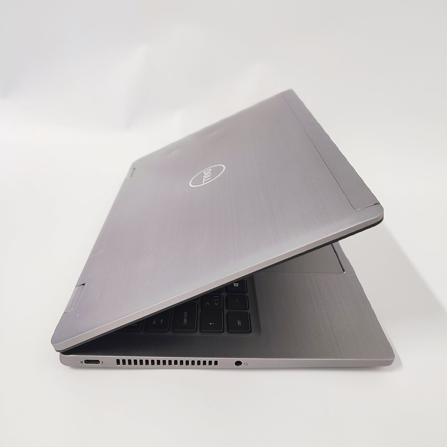 DELL Latitude 7420 Touch/i7-1185G7/16GB/256GB SSD/Intel HD Graphics/14″ FHD/ID: 11353