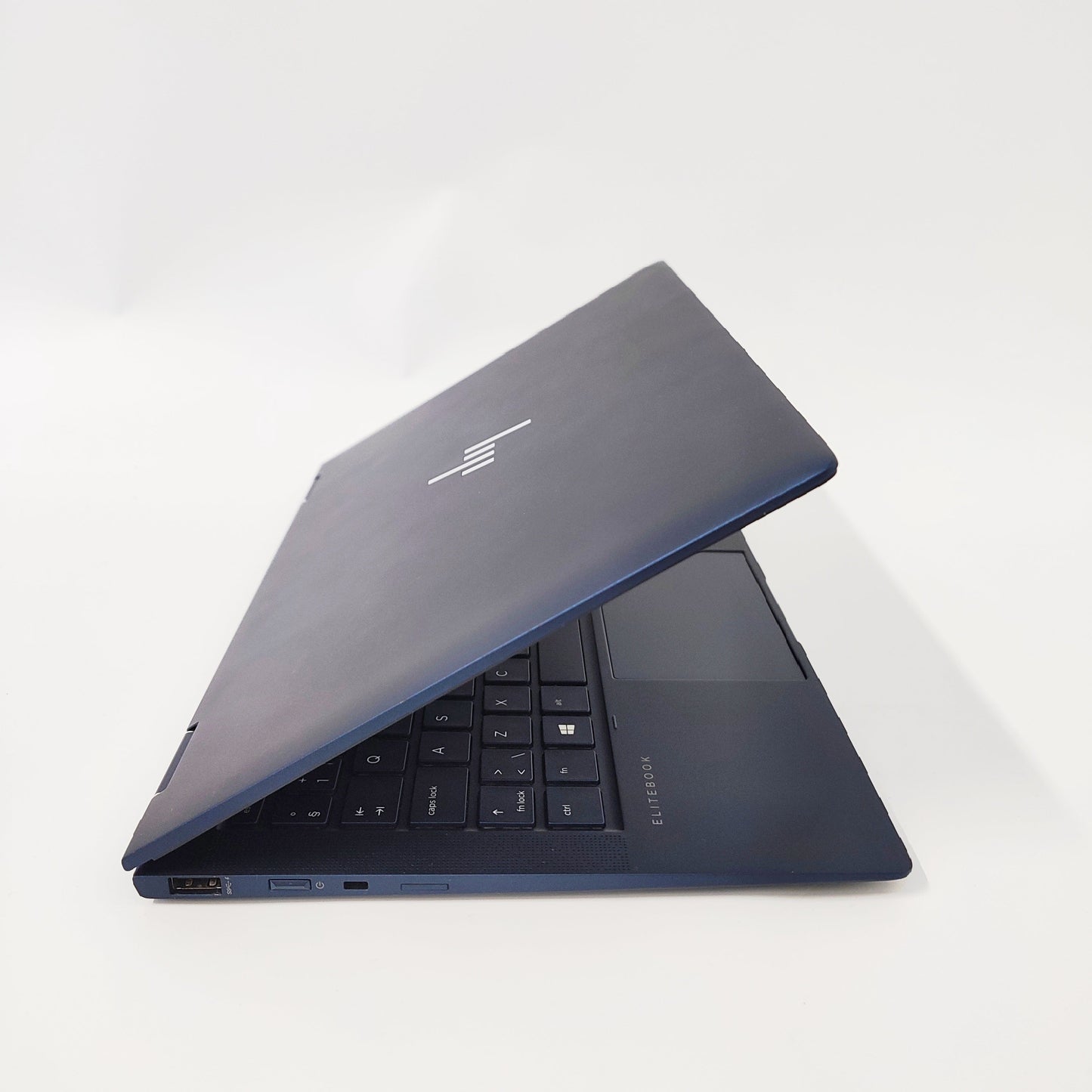 HP Elite Dragonfly G2 Touch/i7-1165G7/16GB/500GB SSD/Intel HD Graphics/13.3″ FHD/ID: 18881