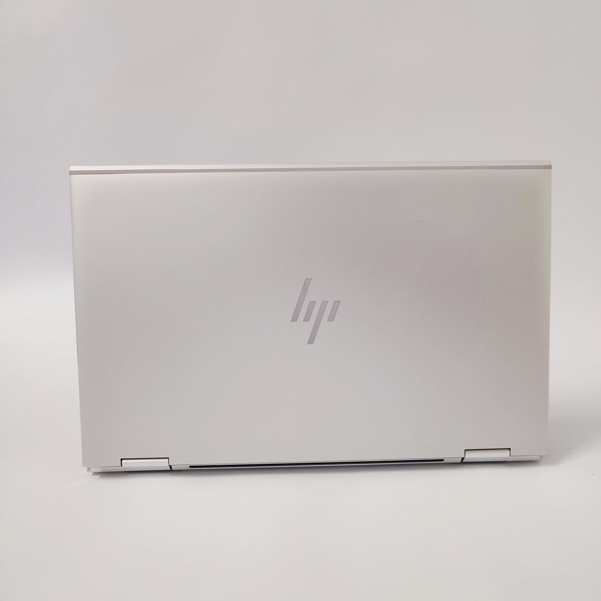 HP EliteBook x360 1040 G8 Touch/i7-1165G7/16GB/256GB SSD/Intel HD Graphics/14″ FHD/ID: 18859