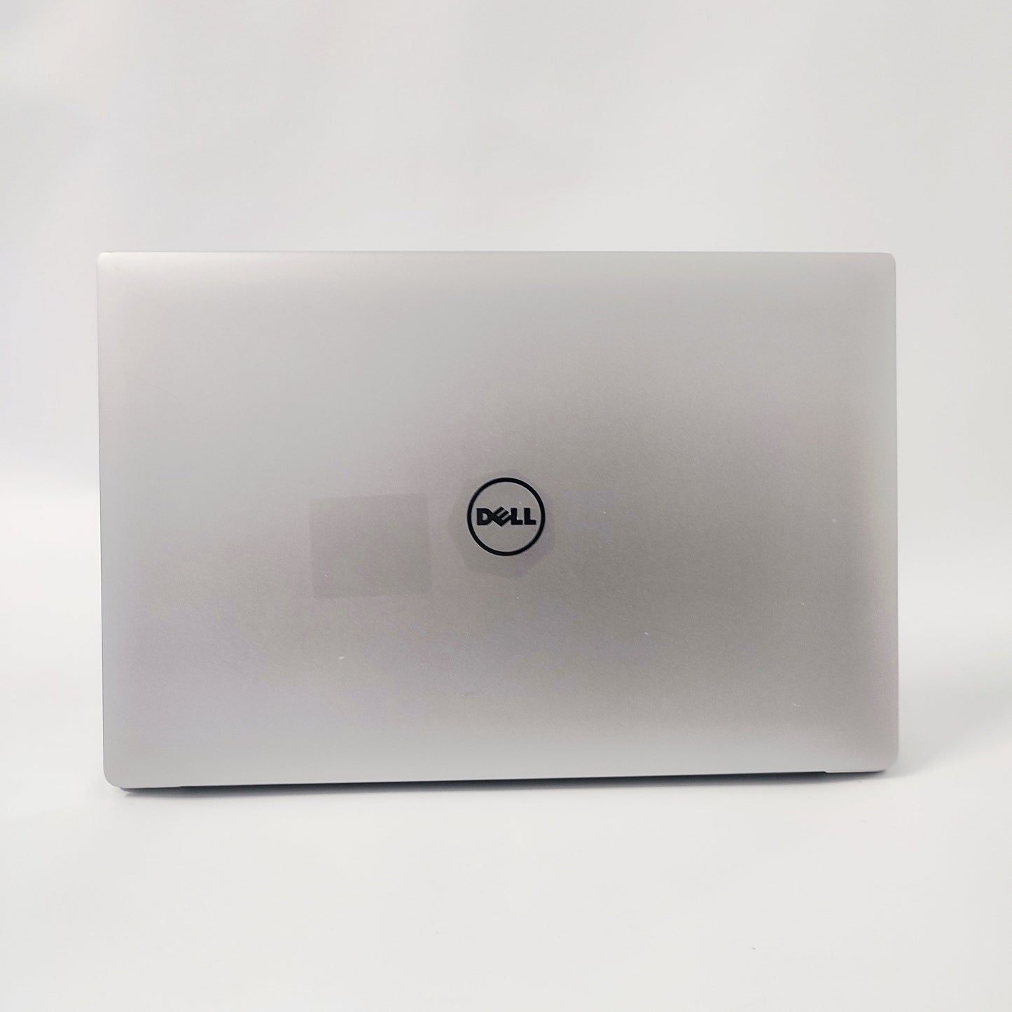 DELL Precision 5510/i7-6820HQ/16GB/256GB SSD/Nvidia Quadro M1000M/15,6″ FHD/ID: 13344