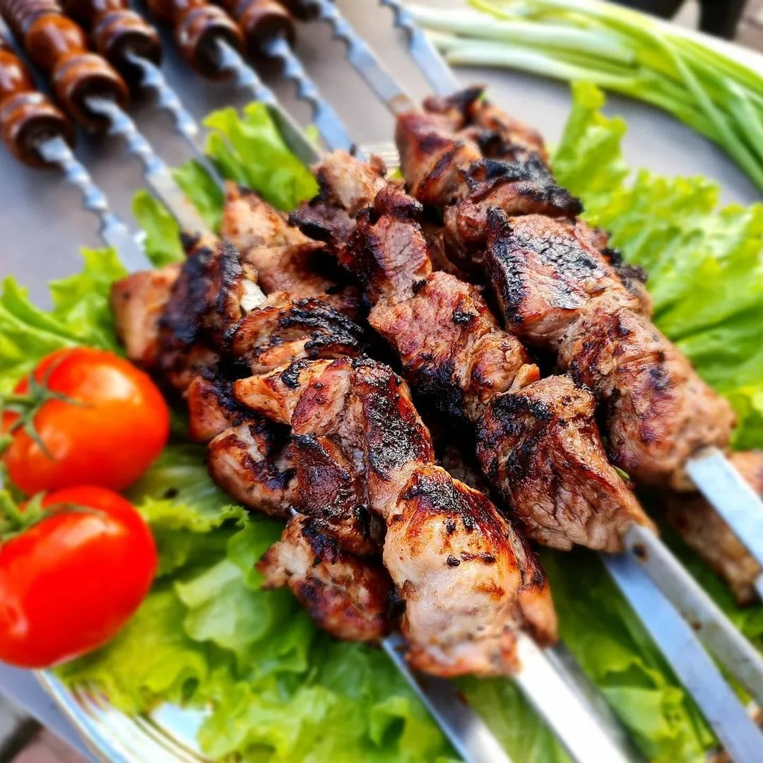 Barbecue skewer 45cm (with wooden handle)