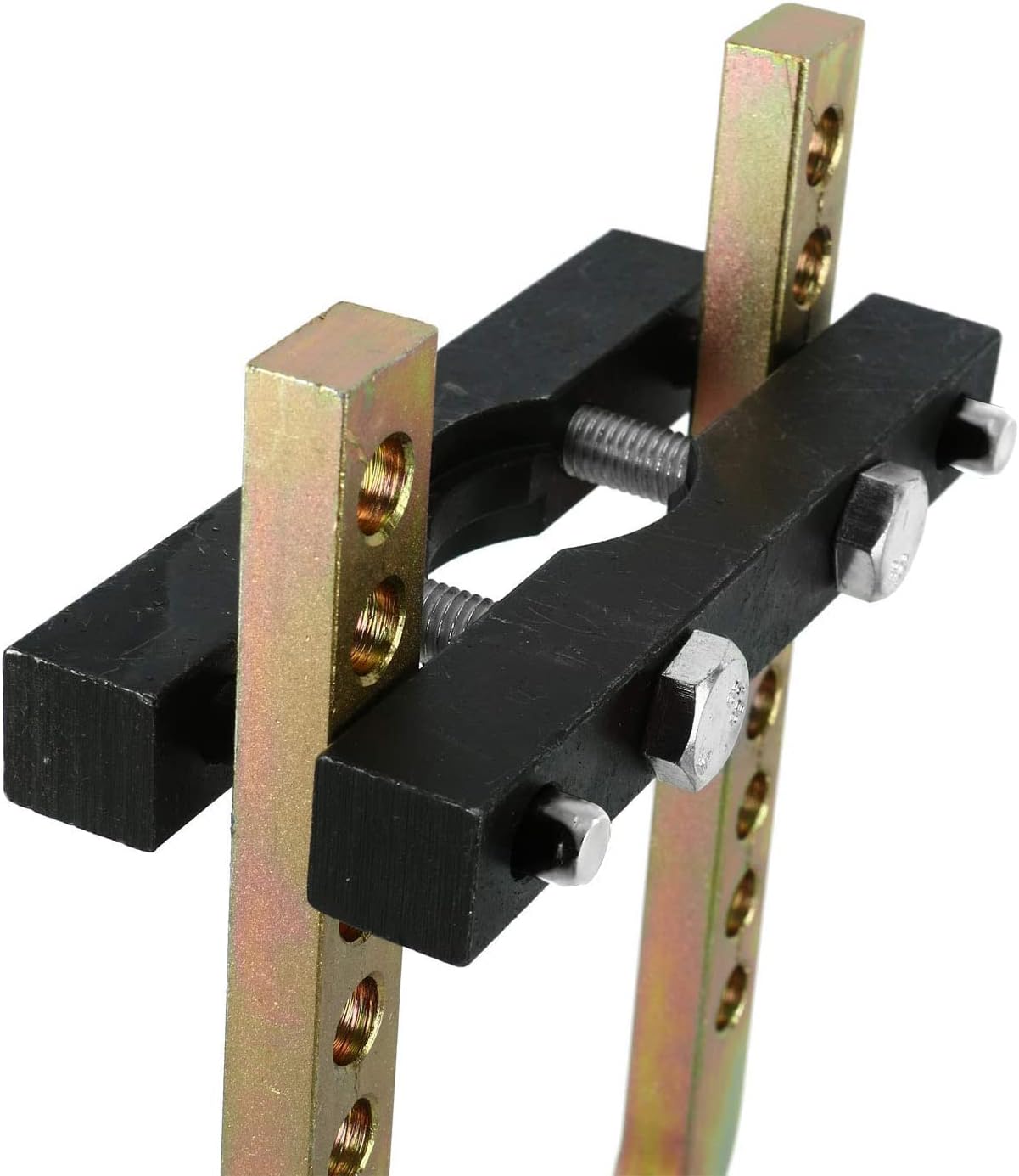 Pastiprināts pusaksiāls granātu izvilcējs 03-1173