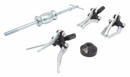 Universal SATRA puller with a slide hammer, suitable for gears, ball/needle bearings, bushings, seals of the simering and o-ring type – internal and external. The appropriate construction made of hardened steel and the force of the hammer enable trouble-free dismantling of tightly seated bearings.