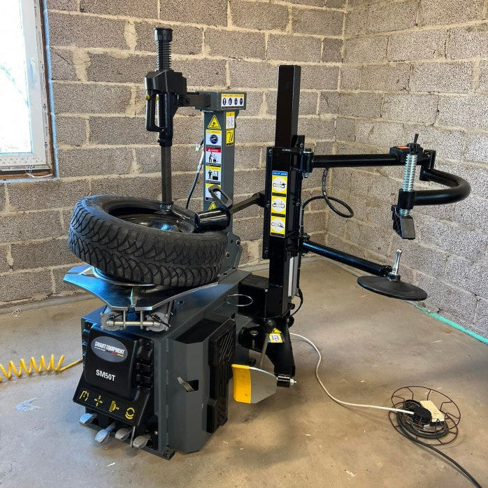 SM50T Automātiskā riteņu montāžas mašīna 24"/2 ātrumi SMART EQUIPMENT