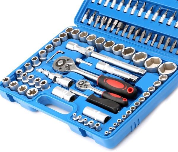 Sockets, ratchets, and bits assortment inside the ENERGY NE00196 tool kit.