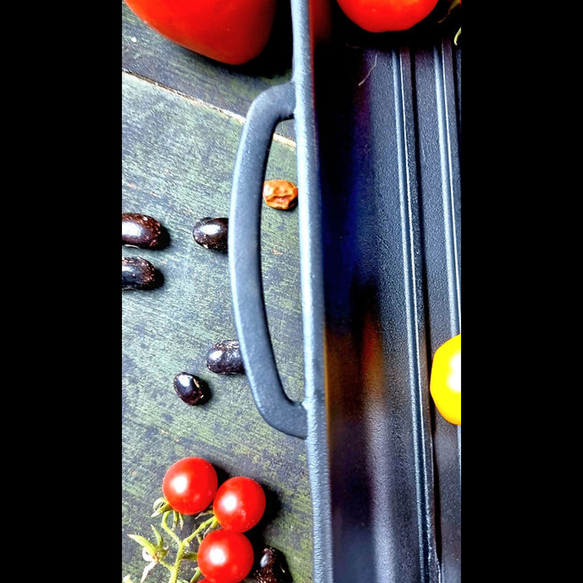 Masternya kvadrātveida cepšanas panna 35x35 cm, dziļums 4 cm, svars 5,5 kg, čuguna grils bārbekjū (T309)