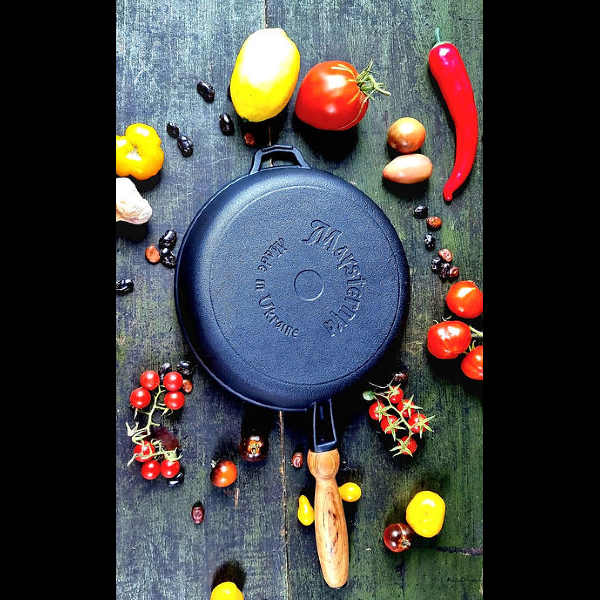 Maysternya cast iron grill pan 24x4 cm with wooden handle (Т308)