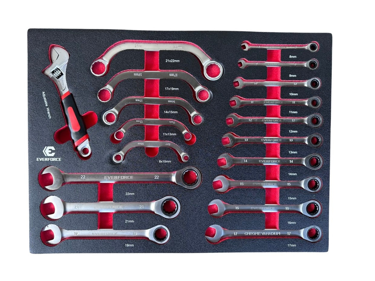 Instrumentu ratiņi Everforce – 12 kastes, 11 pilnas kastes, 293 vienības, artikuls 04-1011