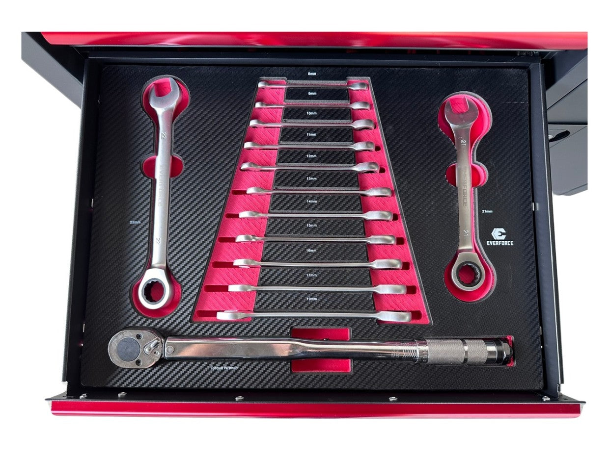 Инструментальная тележка Everforce - 7 ящиков, 7 полных ящиков, 226 предметов, 04-1010, купить в Риге комплект инструментов трещетки, головки,битки, ключи