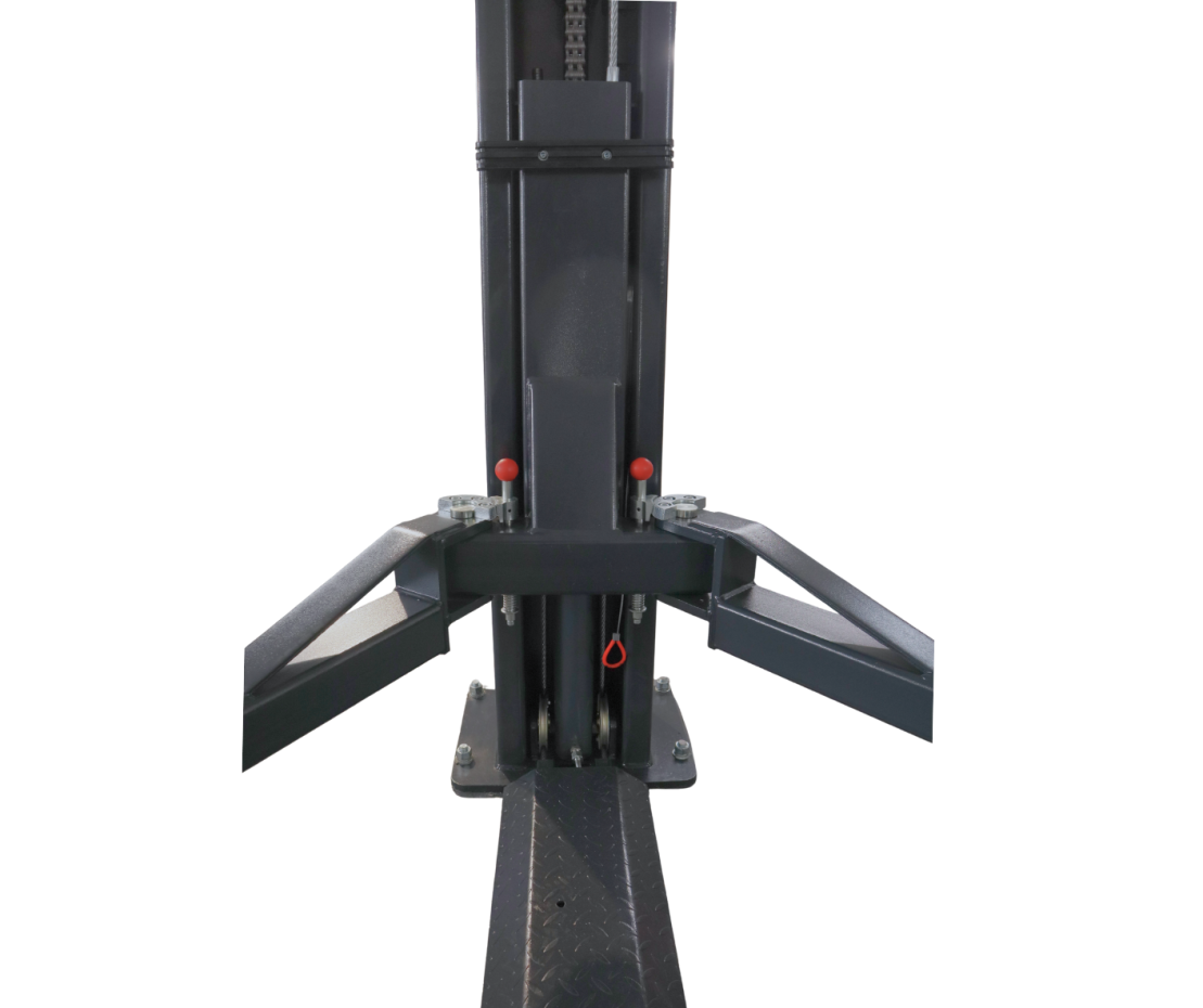 Двухстоечный подъемник EVOLUTION SM-4000, грузоподъемность 4000 кг, напряжение 230/400 В.