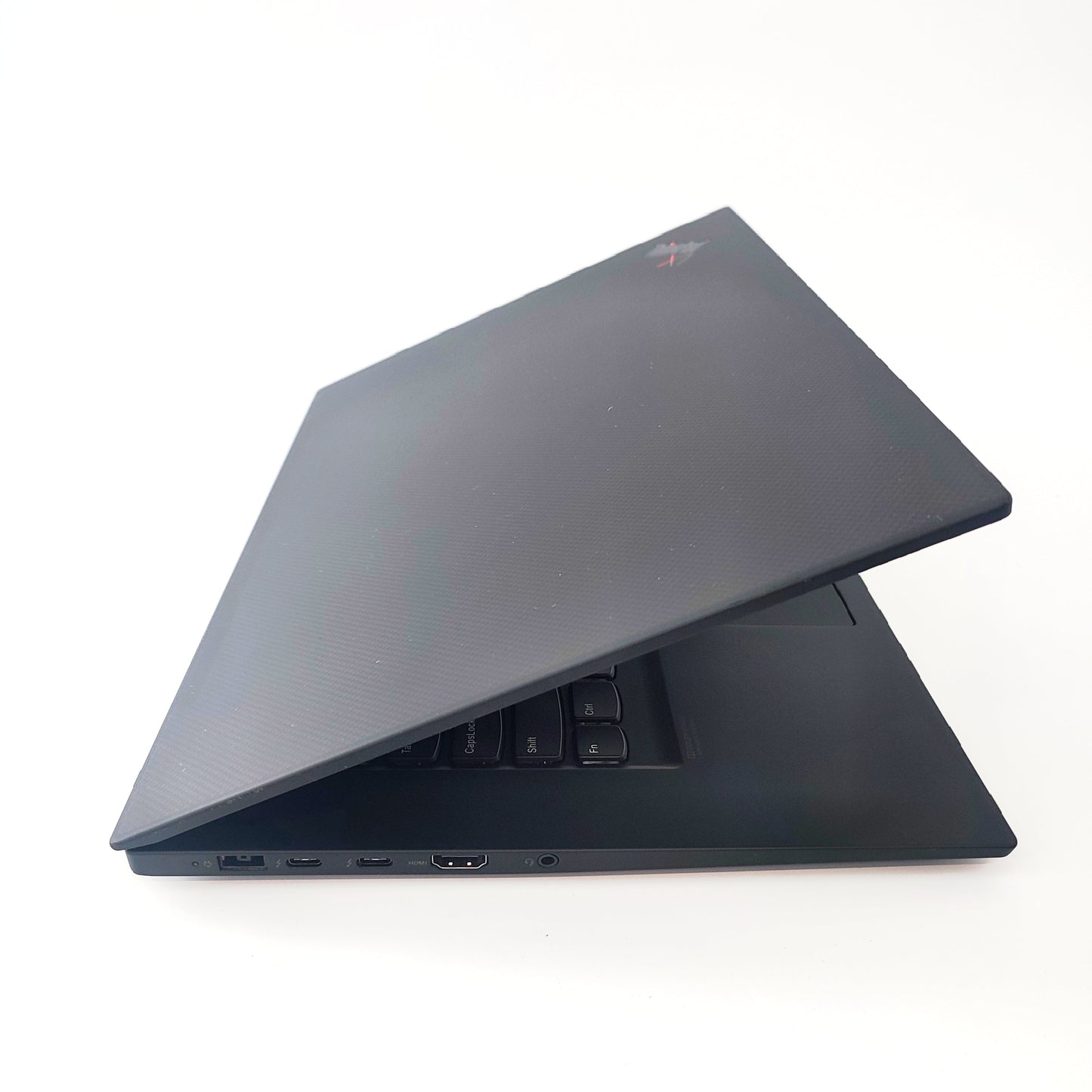 LENOVO ThinkPad X1 Extreme Gen 3/i7-10750H/32GB/500GB SSD/Nvidia Geforce GTX 1650/15.6″ UHD 4k/ID: 28890