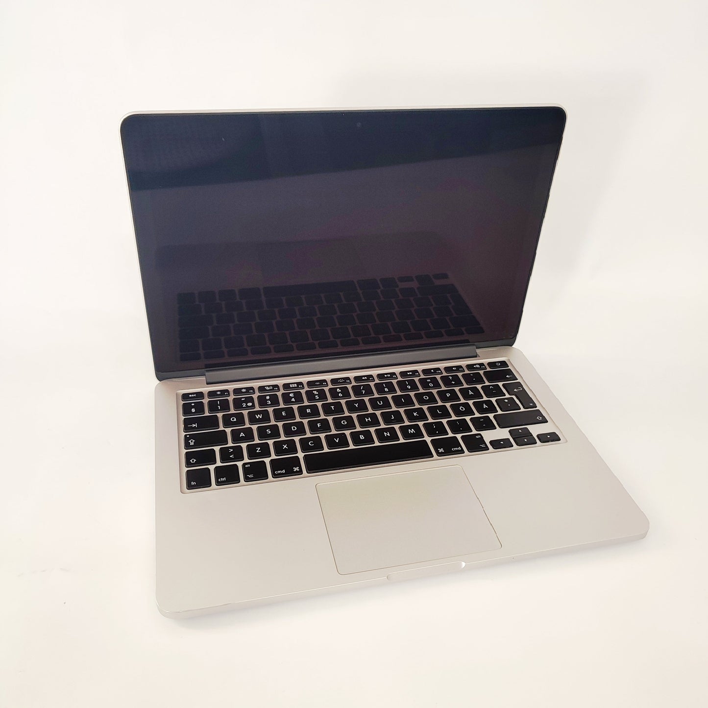 APPLE MacBook Pro A1502 (2014)/i5-4278U/8 ГБ/500 ГБ SSD/Intel/13,3″ Retina/ID: 26120