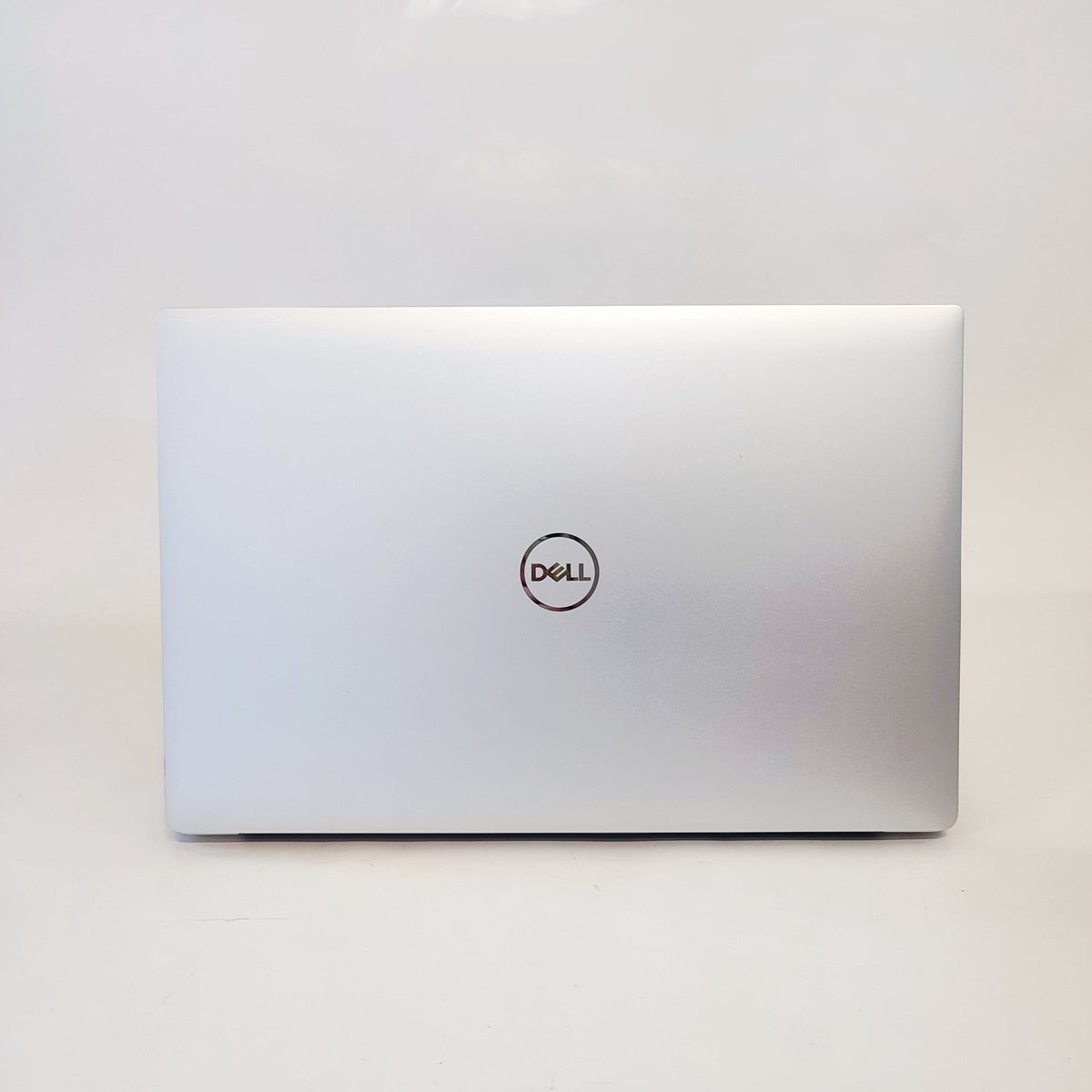 DELL XPS 15 7590 Touch/i9-9980HK/16GB/256GB SSD/NVIDIA GeForce GTX 1650/15.6″ UHD (4k)/ID: 30396