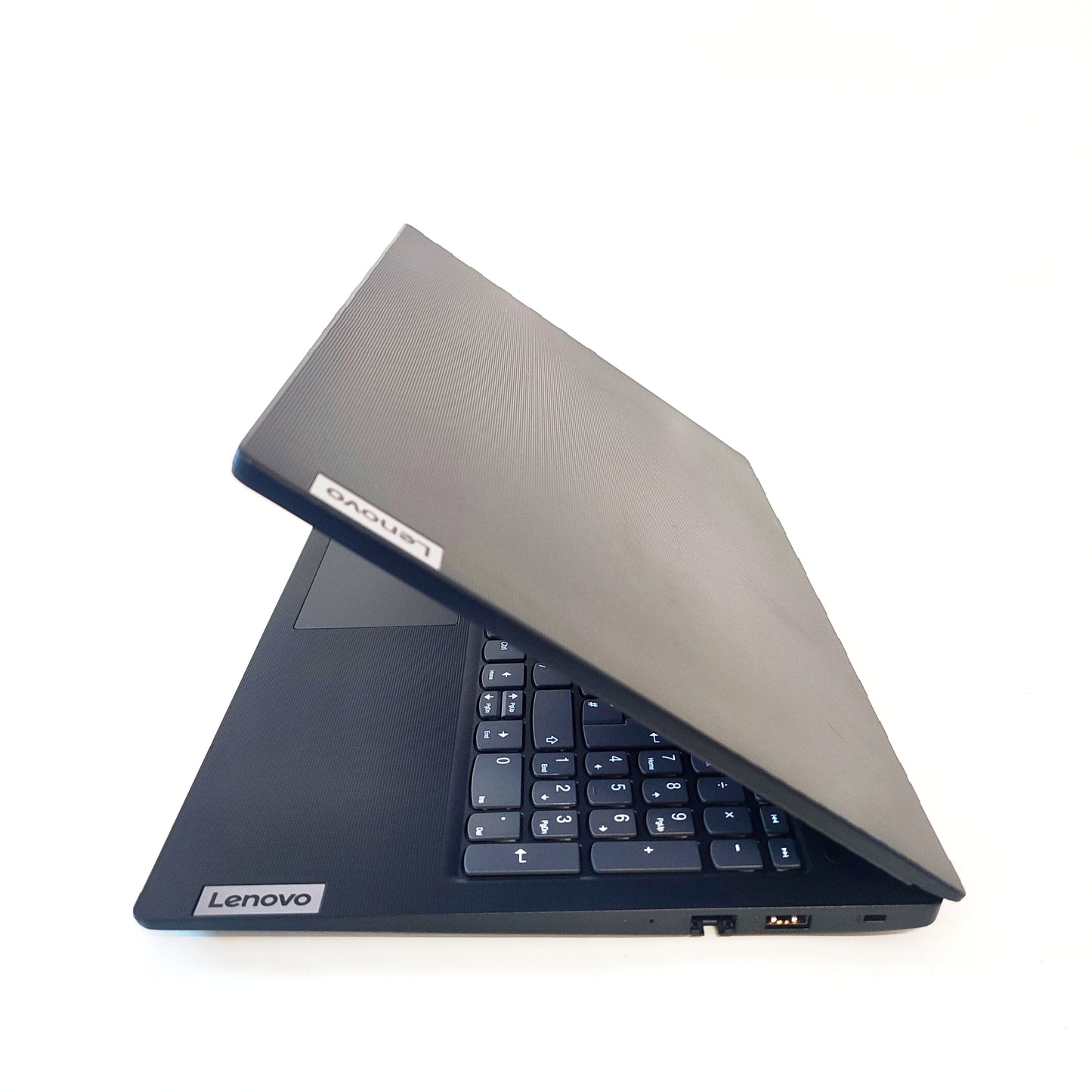 LENOVO V15 G4 IRU/i7-1335U/16ГБ/500ГБ SSD/Intel Iris/15.6″ FHD/ID: 30175