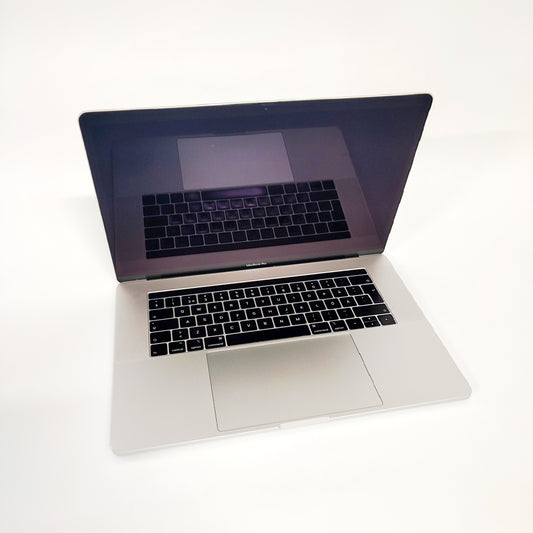 APPLE MacBook Pro A1990 (2018) sudrabs/i9-8950HK/32GB/1TB SSD/AMD/15'' Retina/ID:25081