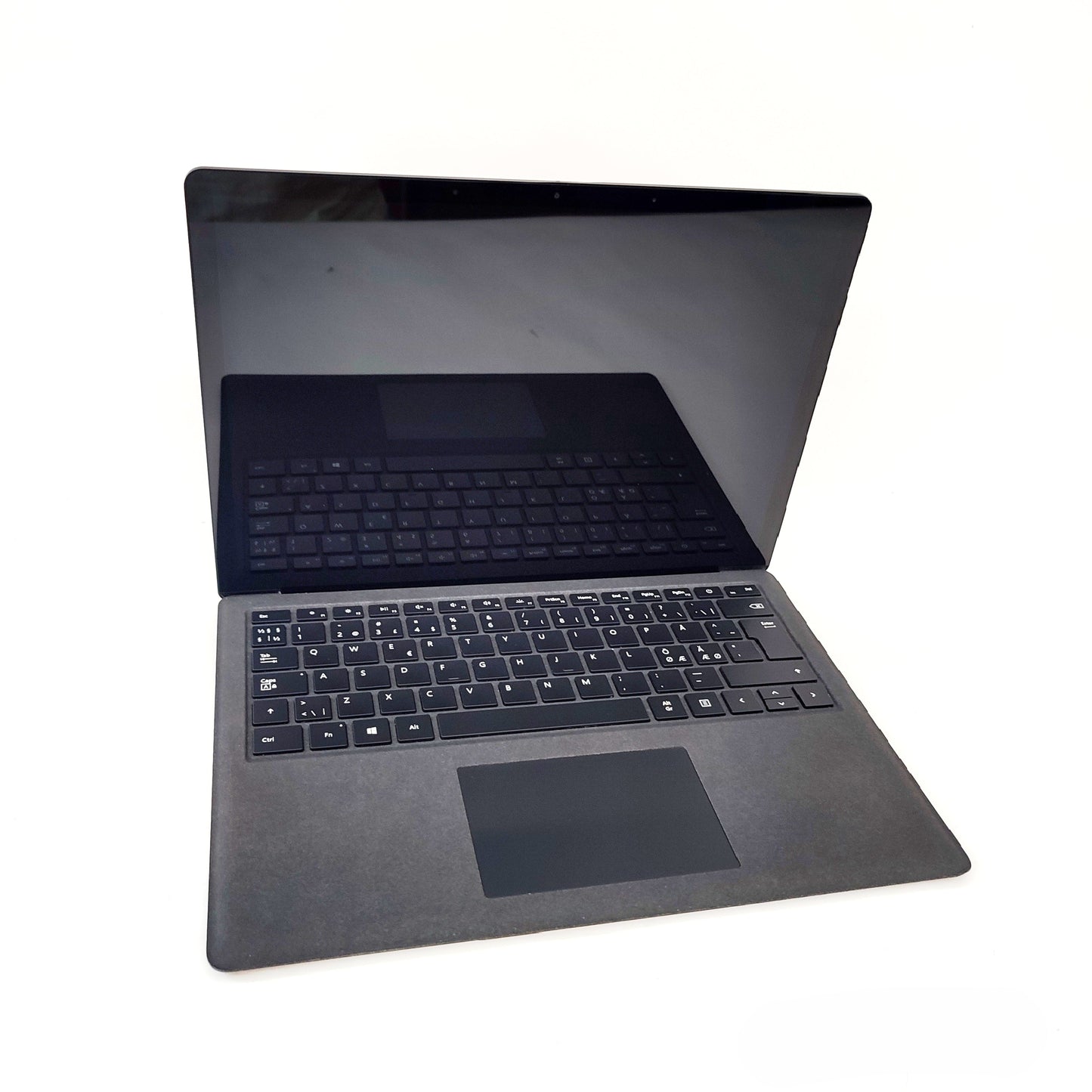 MICROSOFT Surface Laptop 2 Black/i7-8650U/8GB/256GB SSD/Intel Iris/13.5″ QHD/ID: 29833